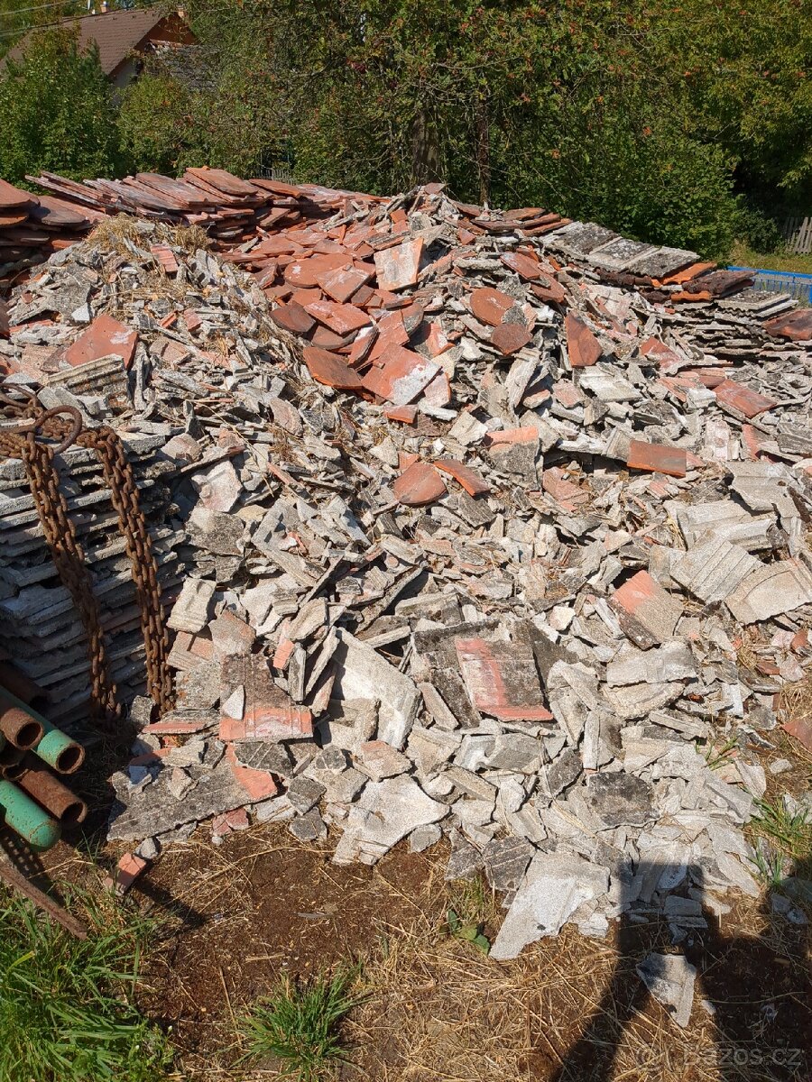 Betonové střešní tašky