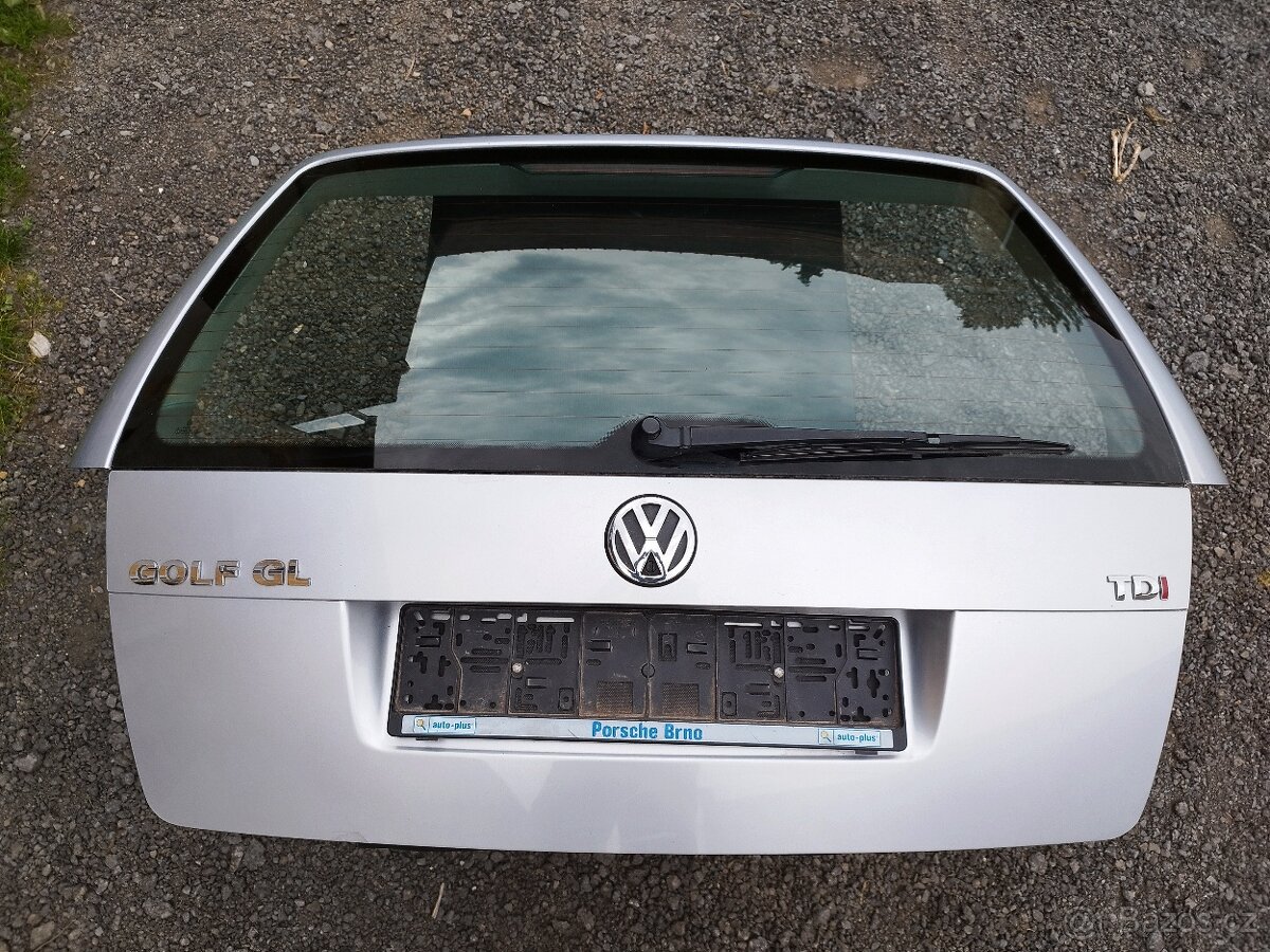 Páté dveře VW Golf IV Variant