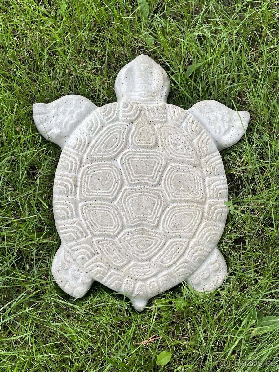 Krokodýl a želva -  dekorace zahrada