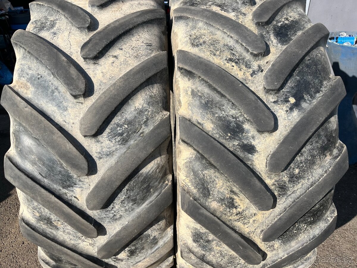 PIRELLI pneu 540/65r38 540 65 38 R38 540/65-38