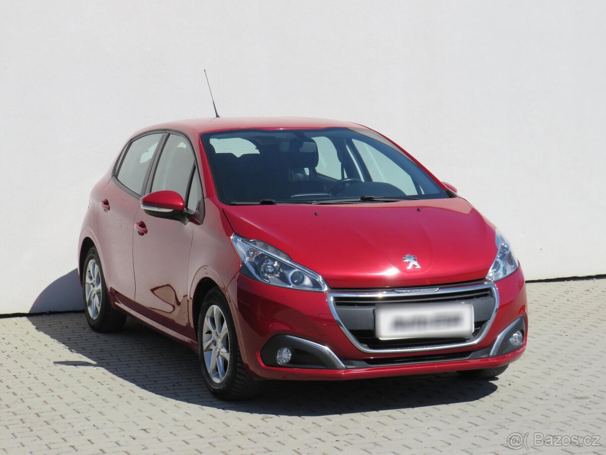 Peugeot 208 1.2Puretech , 60 kW benzín, 2018