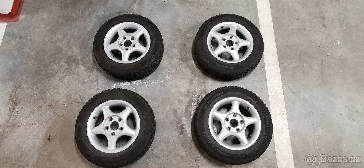 Kola s roztečí 5x114,3 CELOROČNÍ pneu - Kumho SOLUS 4S HA32