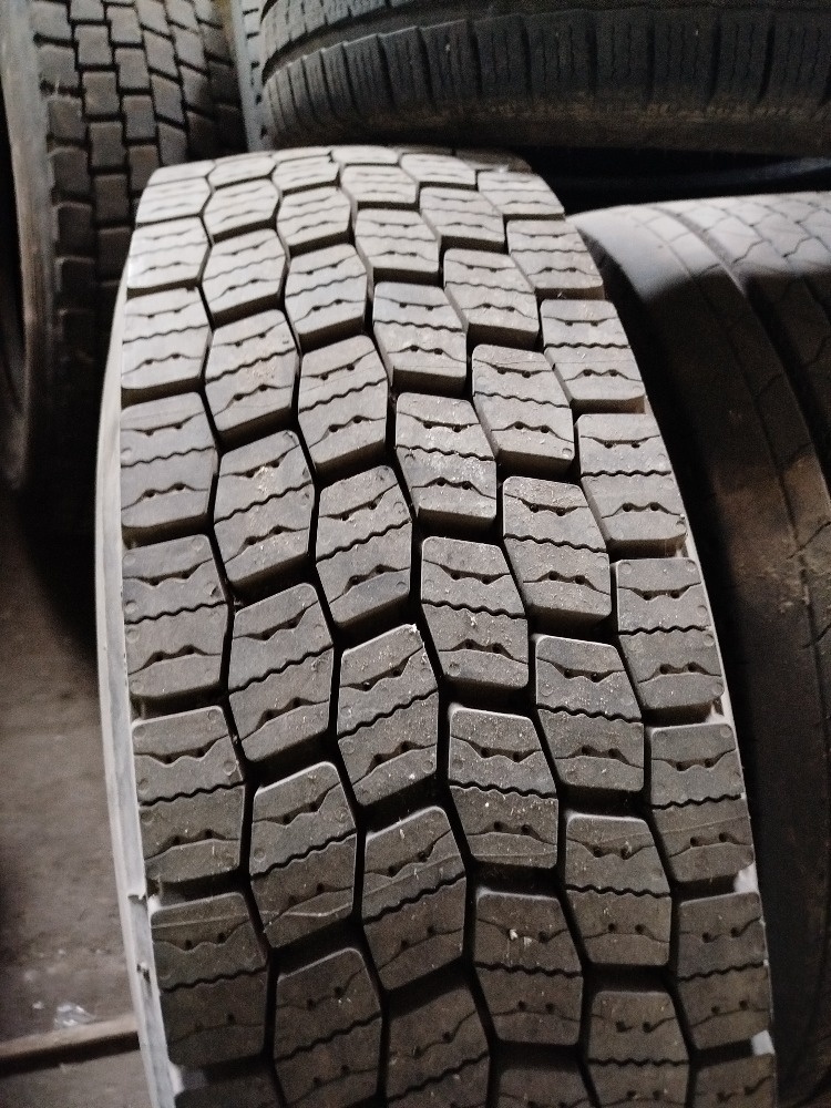 pneu 315/70r22,5