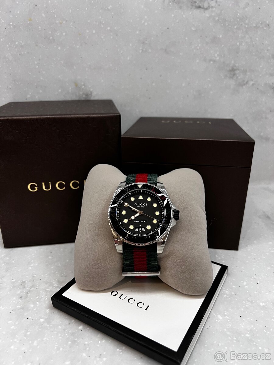 Pánské Hodinky Gucci model Dive 45mm