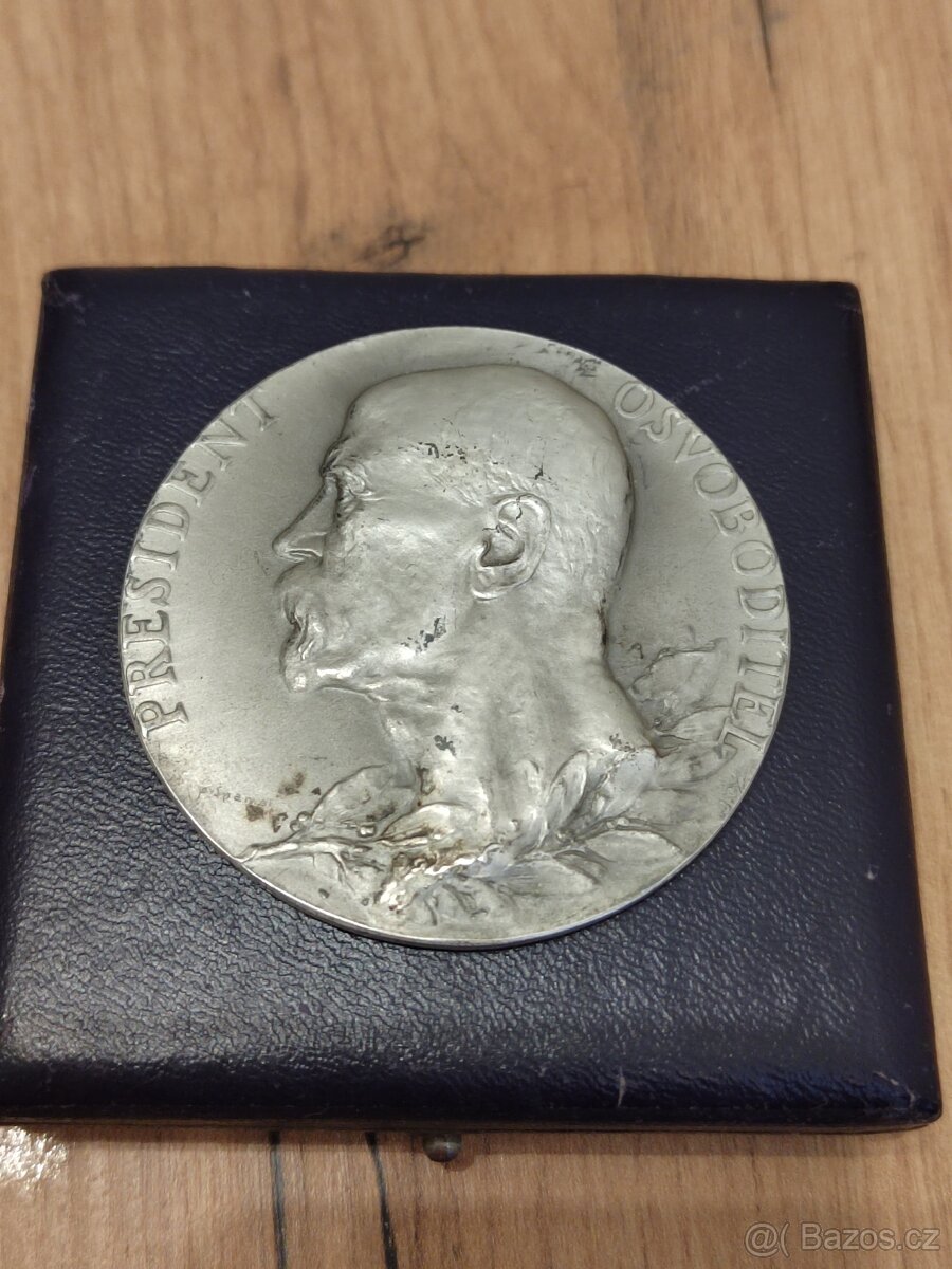 Stříbrná medaile T.G.Masaryka, úmrtní 60mm