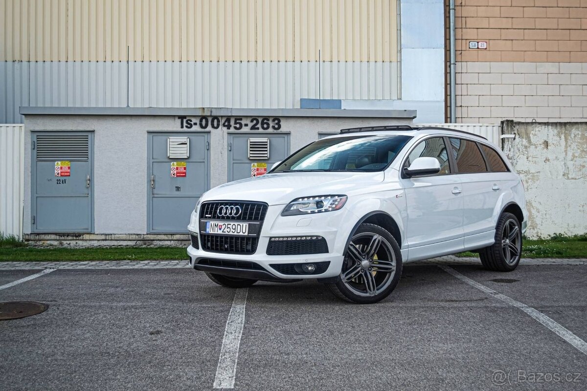 Audi Q7 3.0 Turbo Benzín Quattro 7Miest