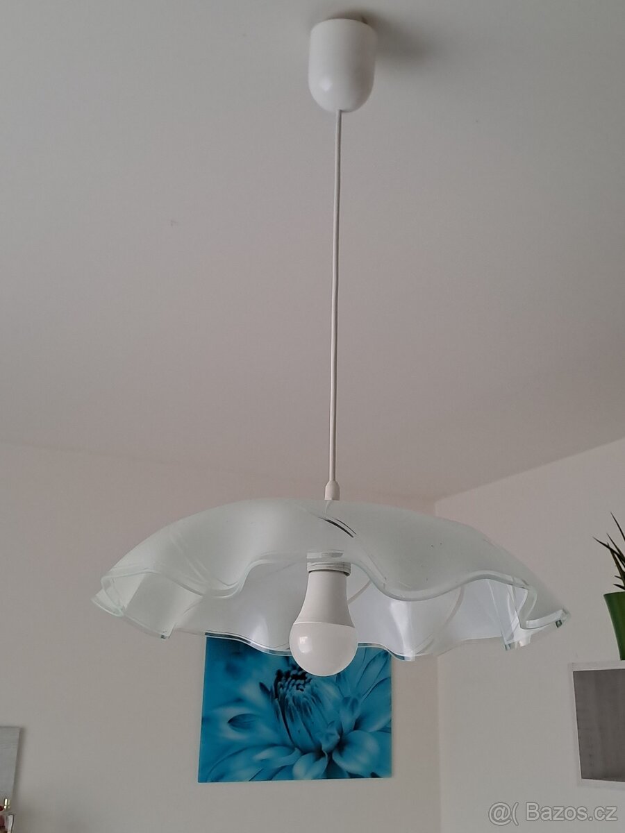 Prodám kuchyňský lustr