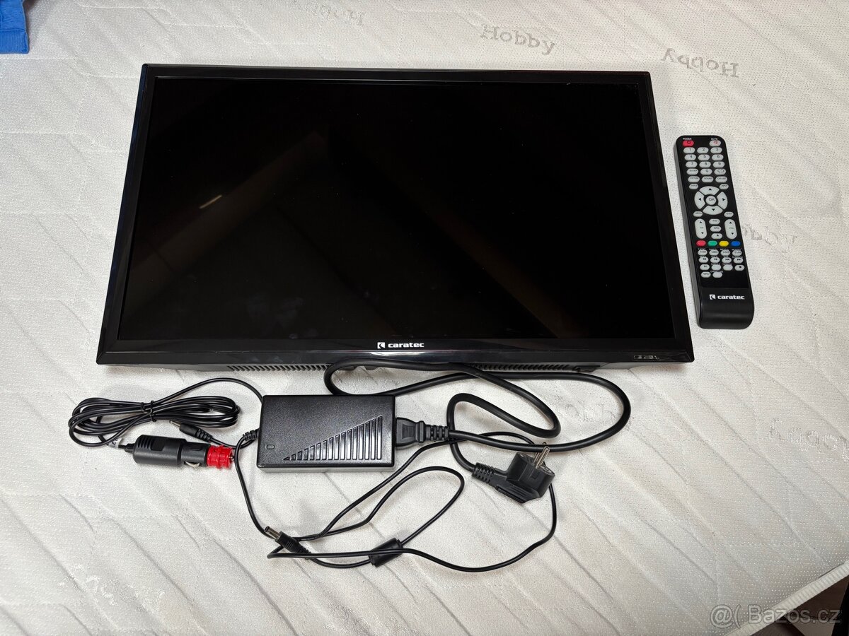 Karavanová TV Caratec CAV220P-D – 22”, 12V, DVD, DVB-T2, USB