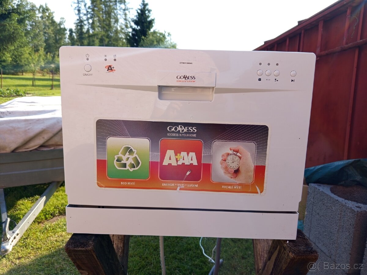 Malá myčka
