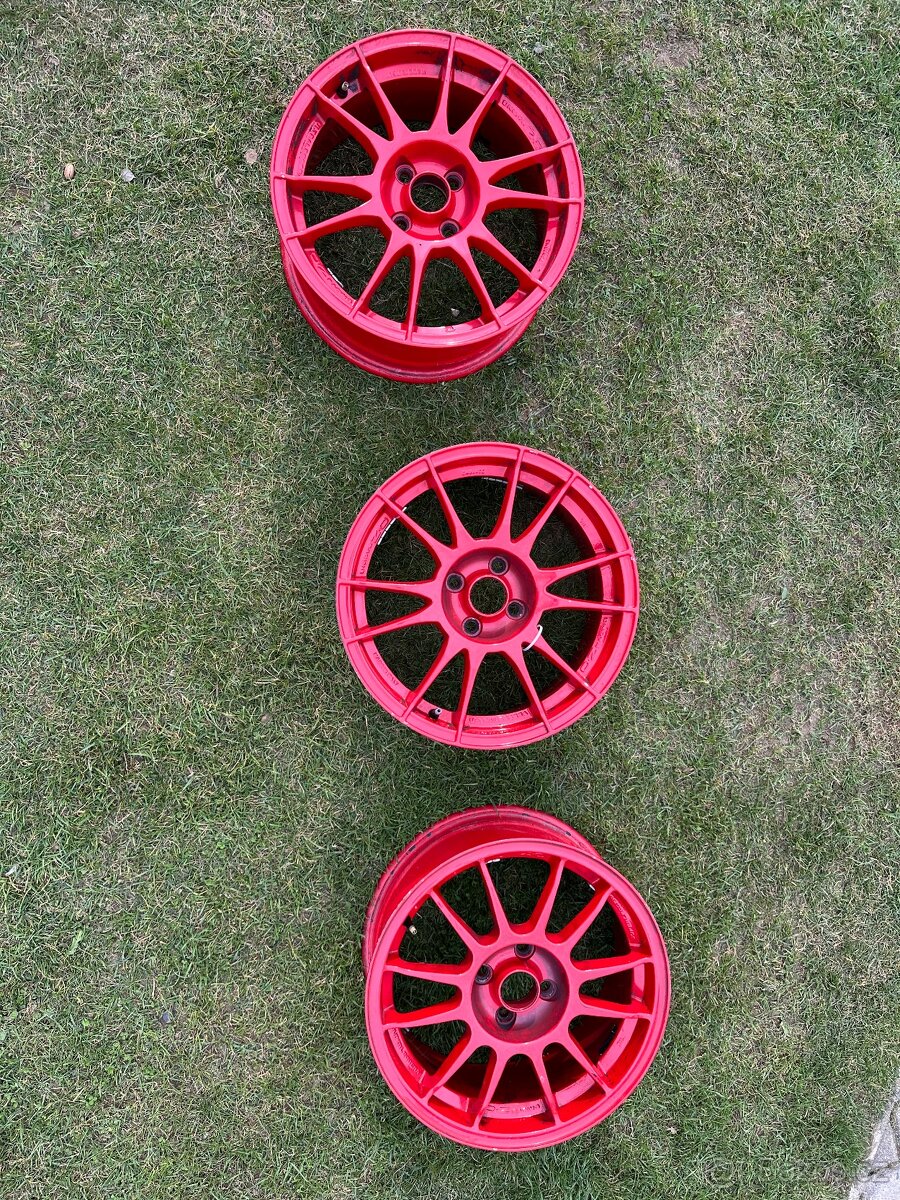 O.Z Racing Ultraleggera 2x 4x108 r16