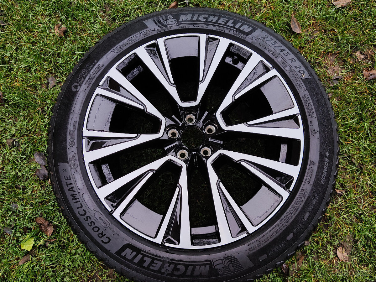 1 kus originálniho kola Volvo XC90 r20 5x108 Michelin 275/45