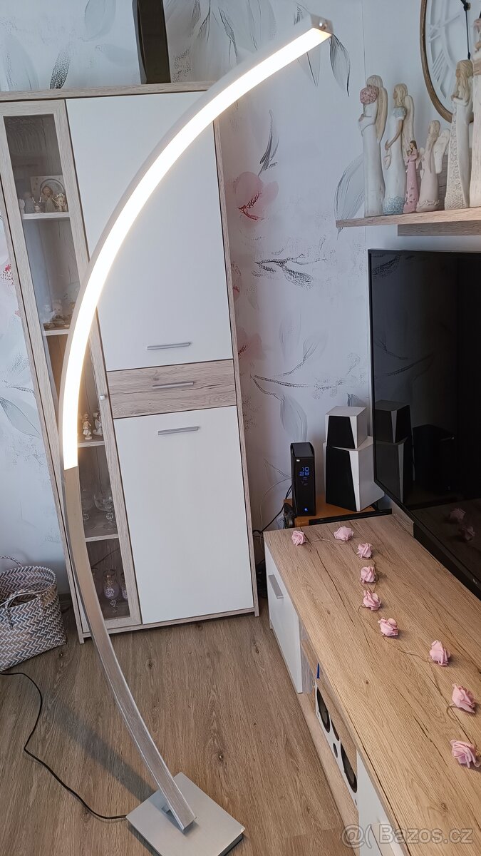 Stropní světlo+ lampa