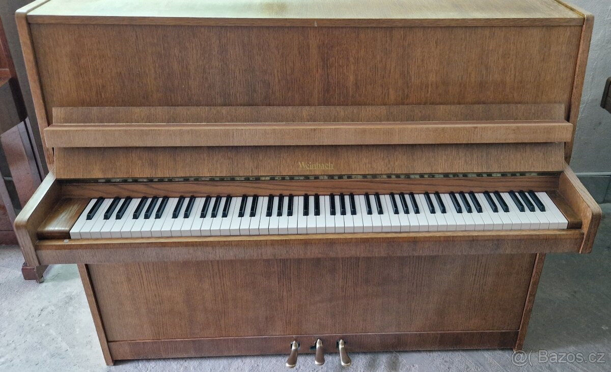 Piano Weinbach 116 - Petrof r. v. 1990 - Dub