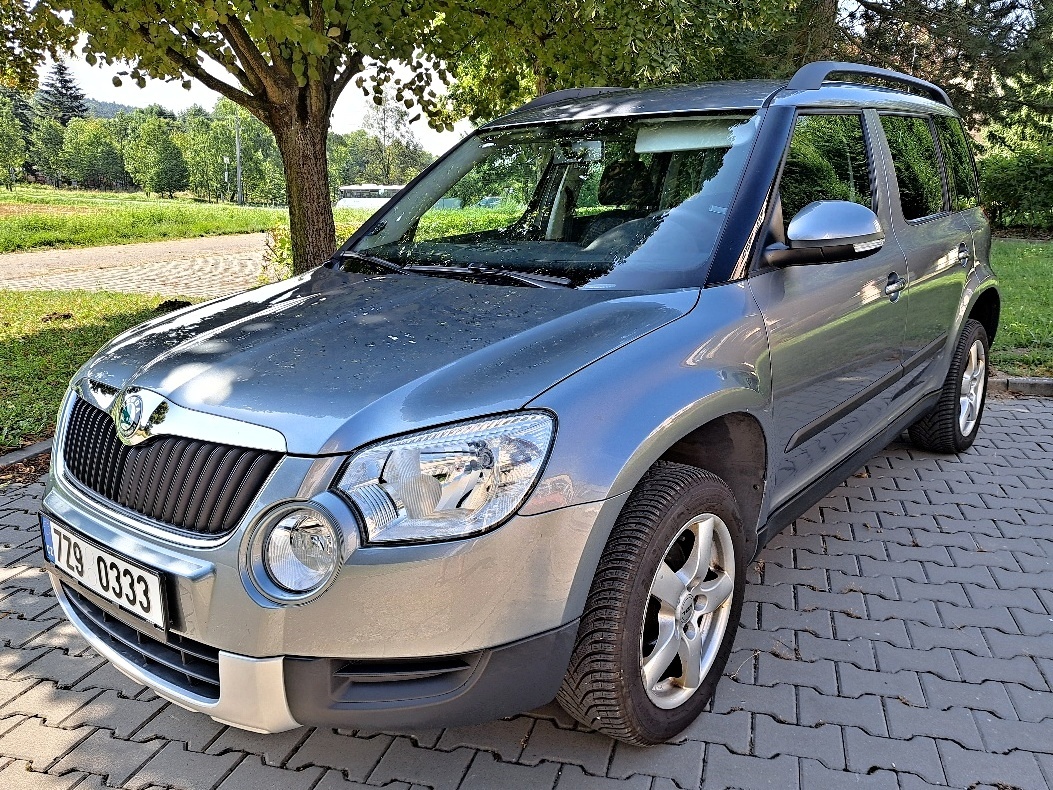 ŠKODA YETI 1.2 TSI 77kW Active+ Edition KLIMA, ALU, 2x KOLA