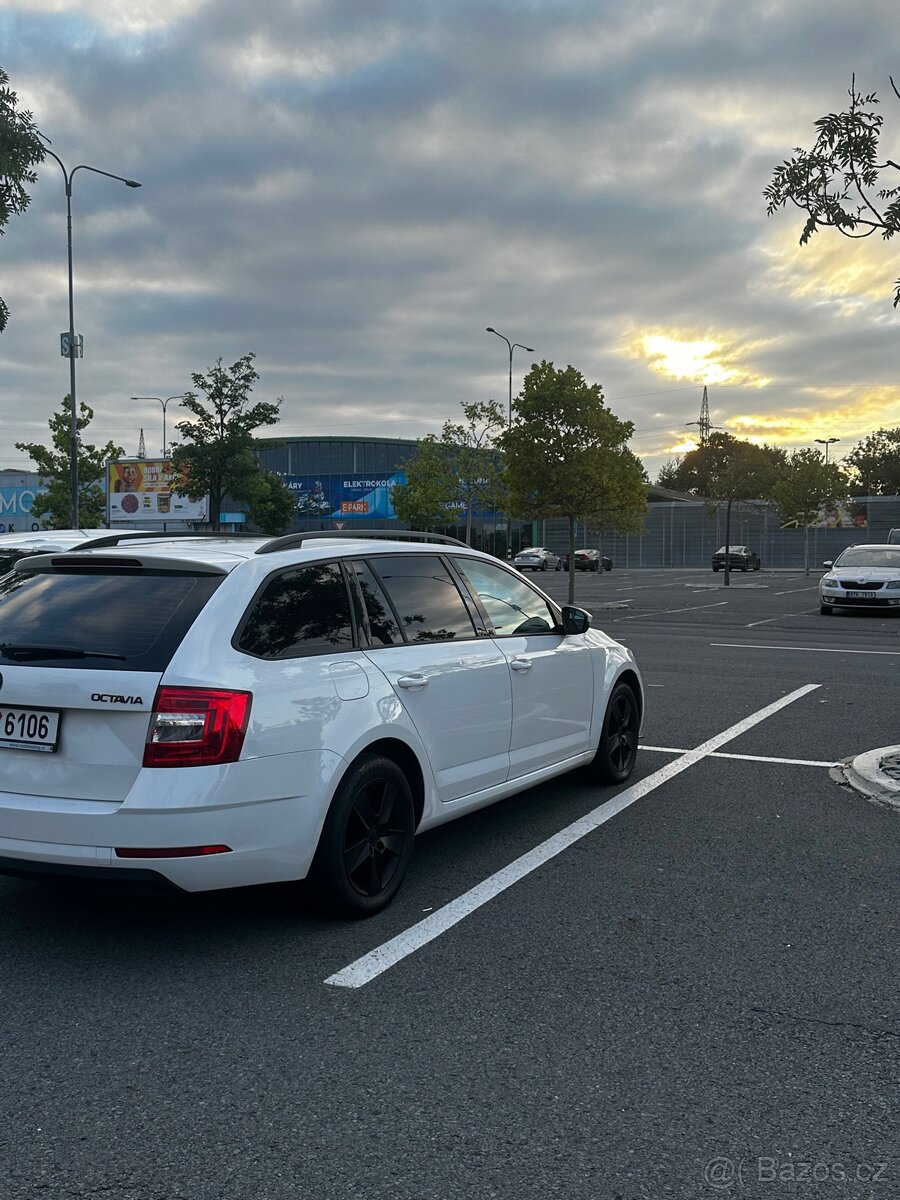 Škoda Octavia 3