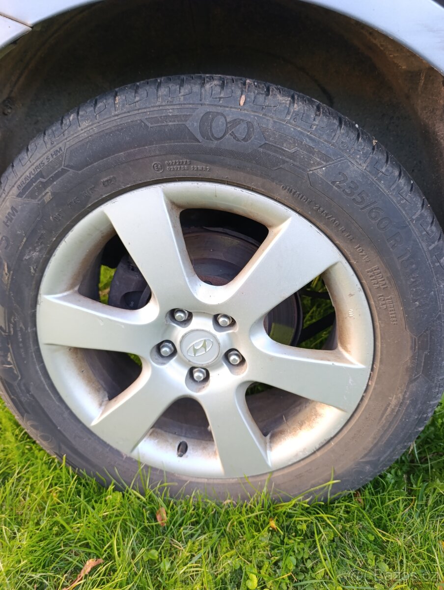 Pneu 235/60 R18 Santa fe