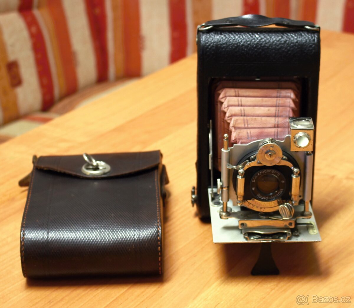 HUTTIG LIoyd SKLÁDACÍ fotoaparát