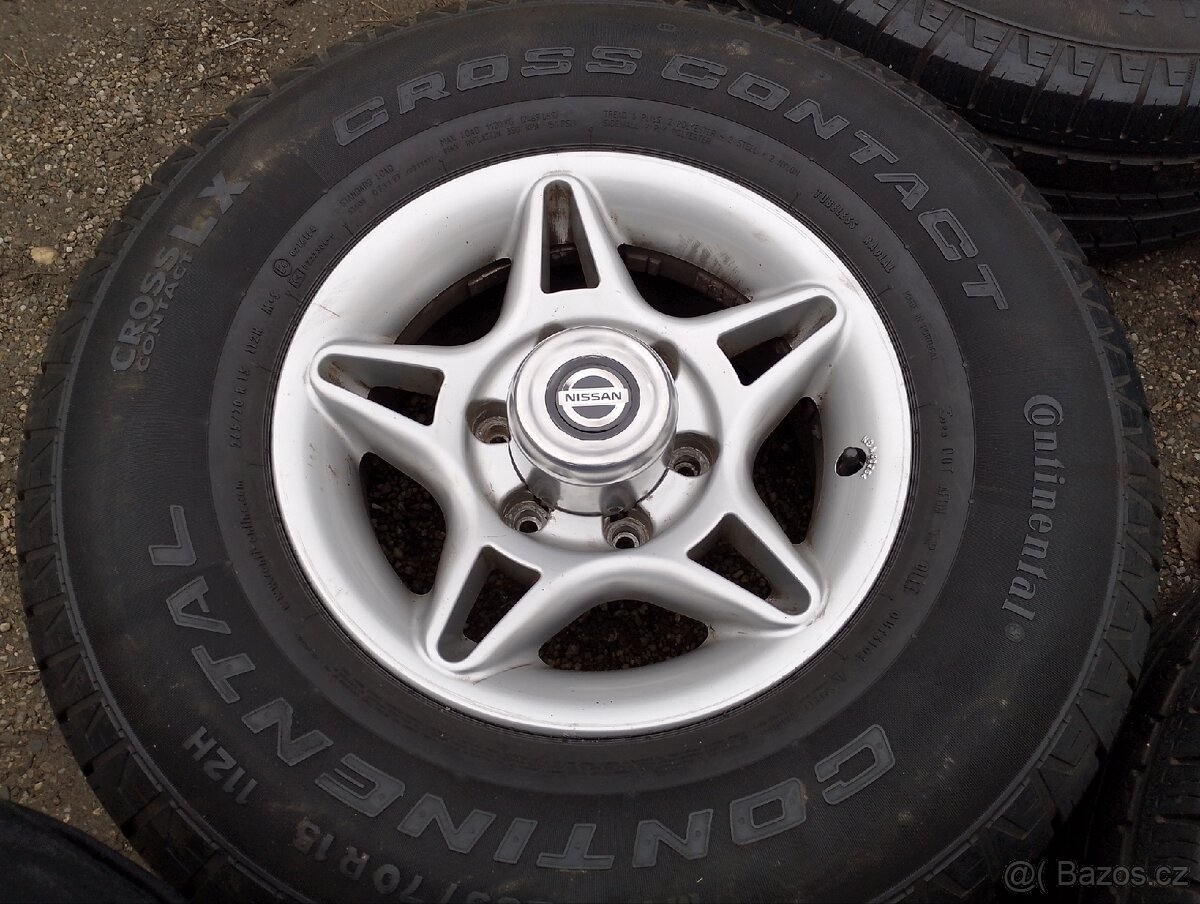 Kola z Nissan Patrol