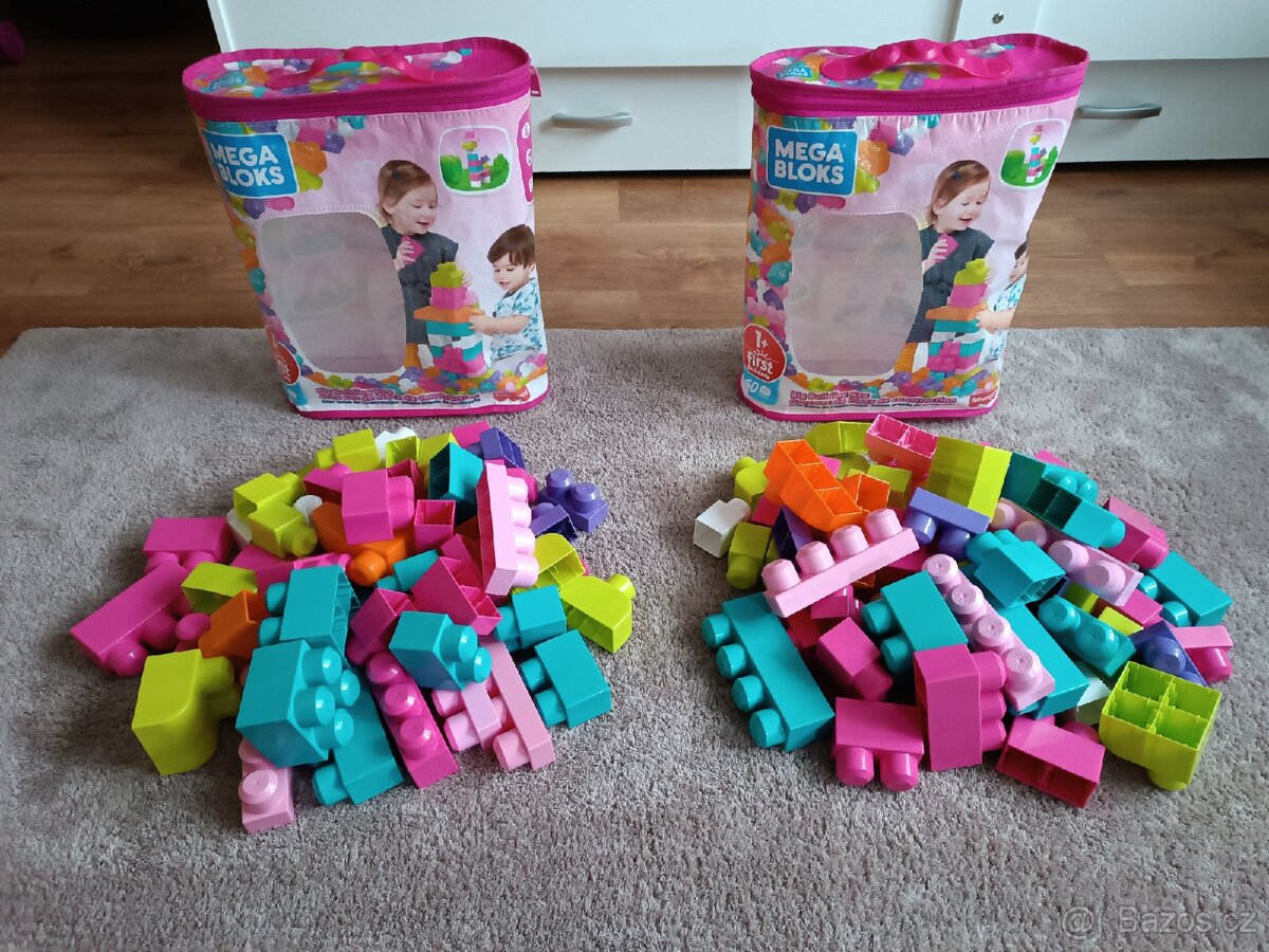Mega bloks kostky