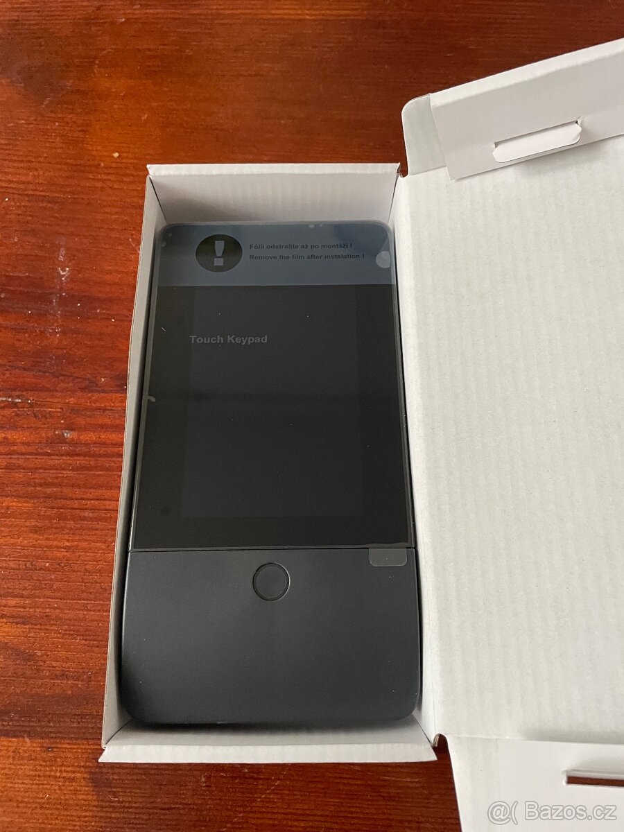 Jablotron JA-116E AN dotyková klávesnice