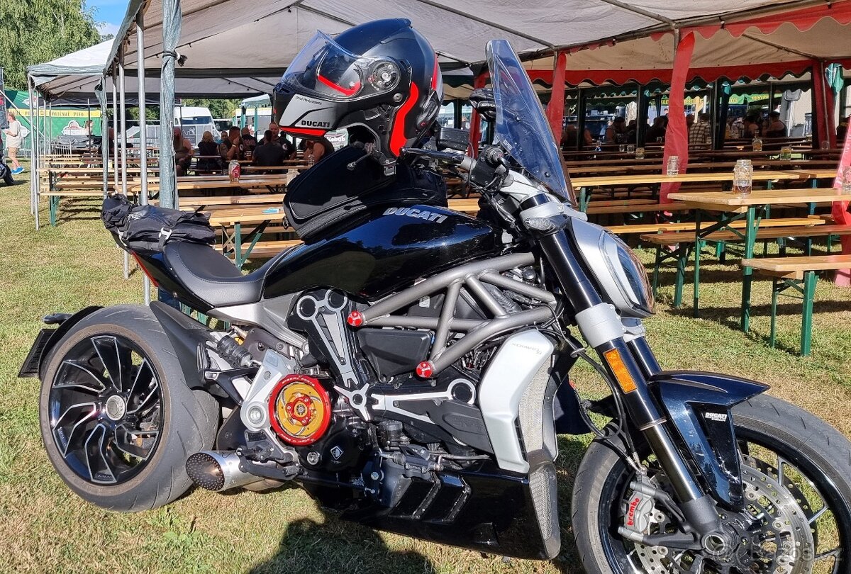 DUCATI X DIAVEL S