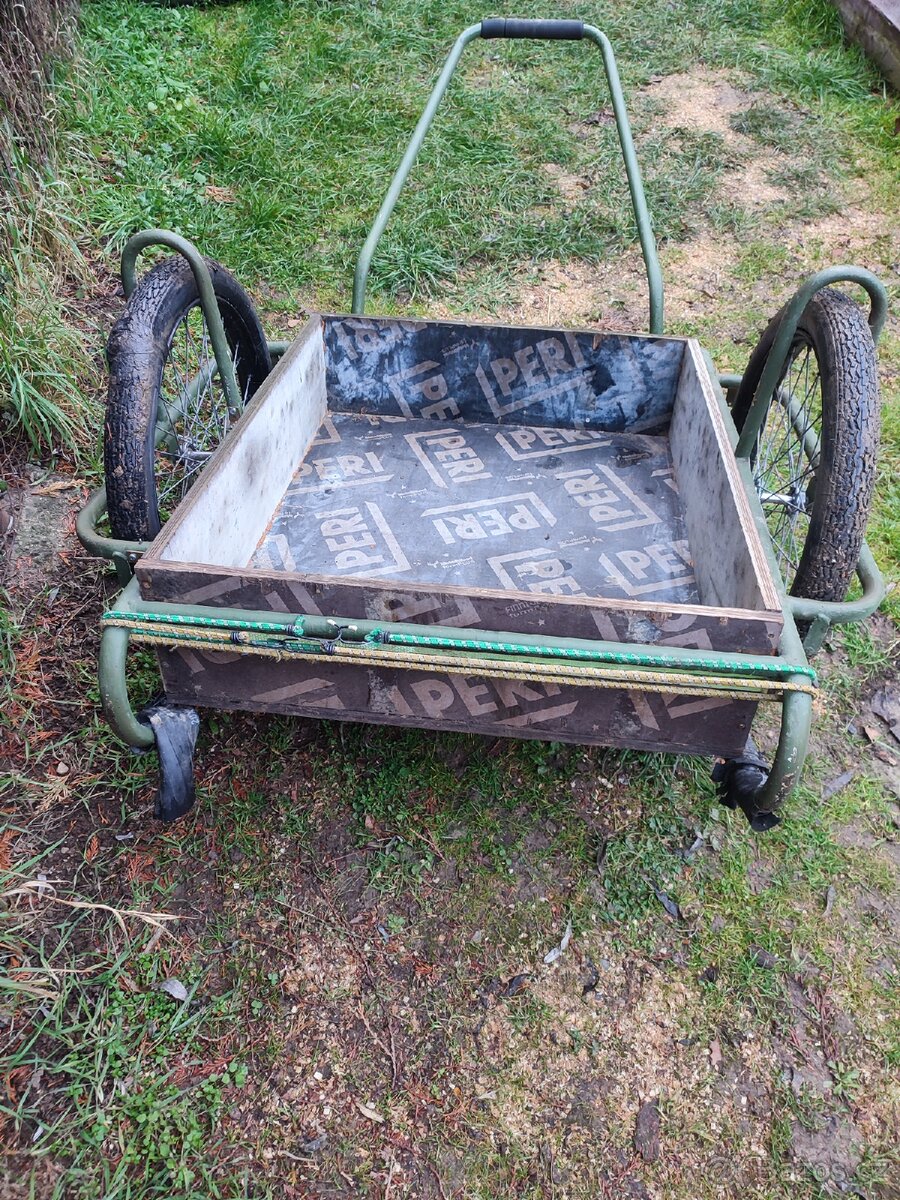 Dvoukolak velký (k opravě)