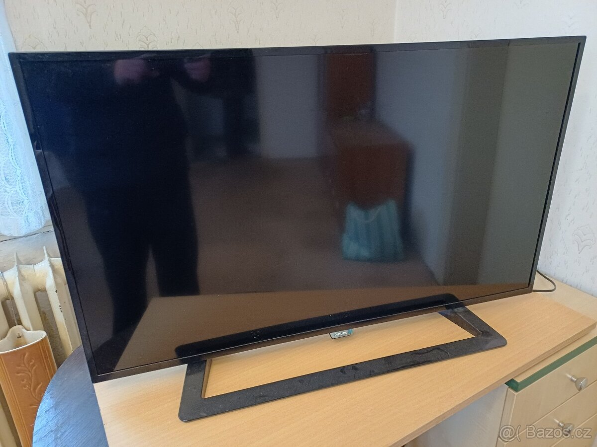 LED TV Philips 40" - 40PFH4200/88