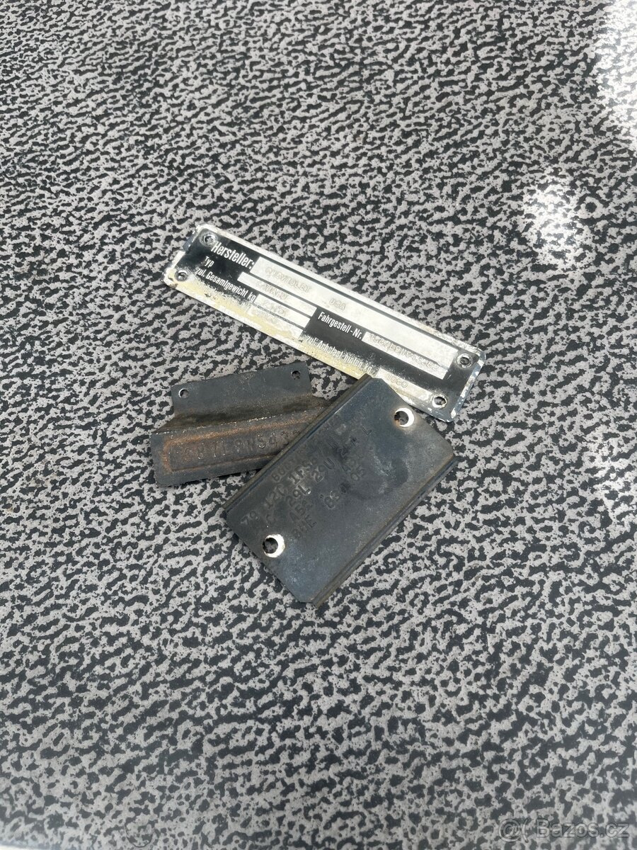 Chevrolet Camaro 1979 doklady