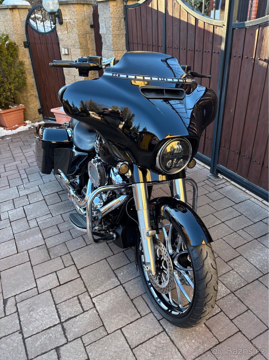 Harley Davidson Street Glide Special