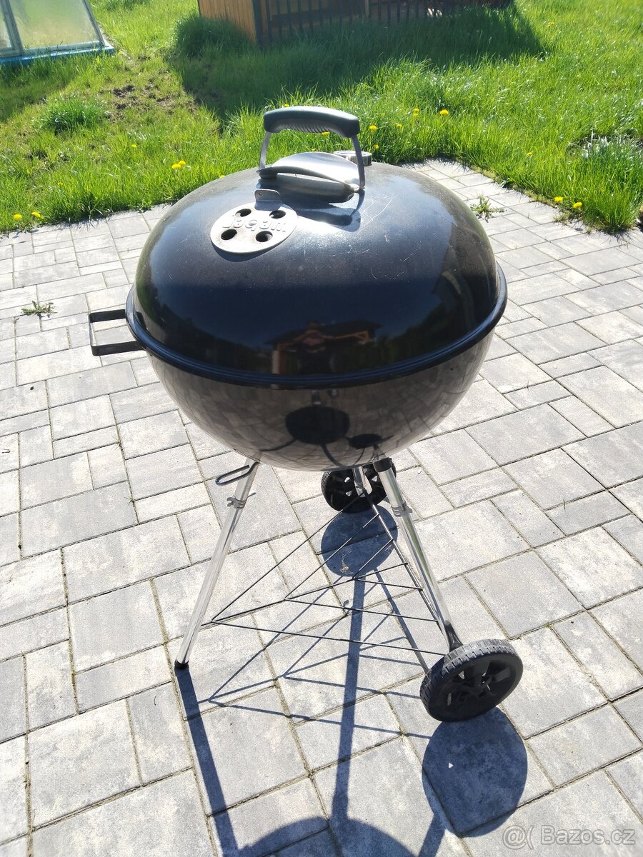Zahradní gril