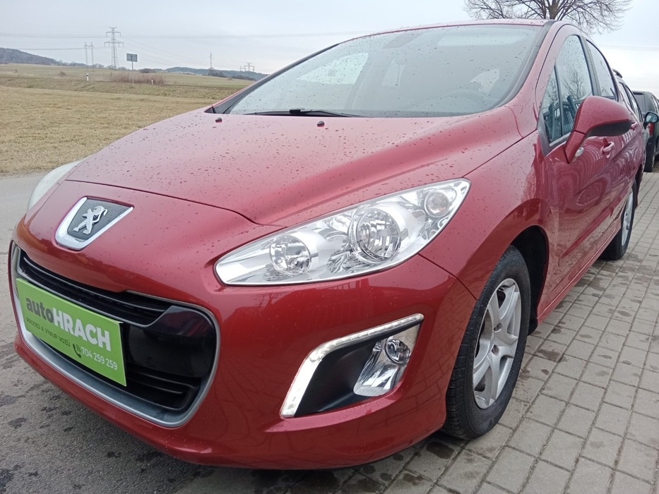 PEUGEOT 308 ACTIVE 1.6 HDi - NOVÉ V ČR-TOP