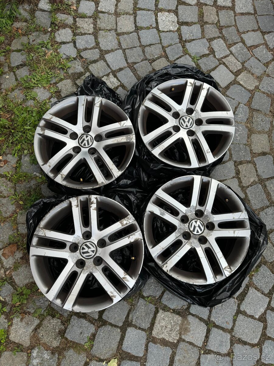 VW ORIGINAL GOLF CADDY TOURAN ŠKODA ALU DISKY 6,5X16 ET50