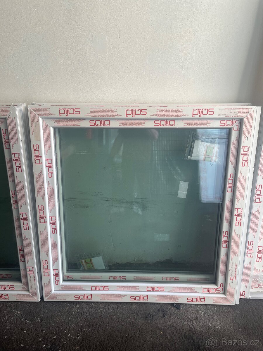 Prodám nová nepoužitá okna 2ks 1200x1200mm