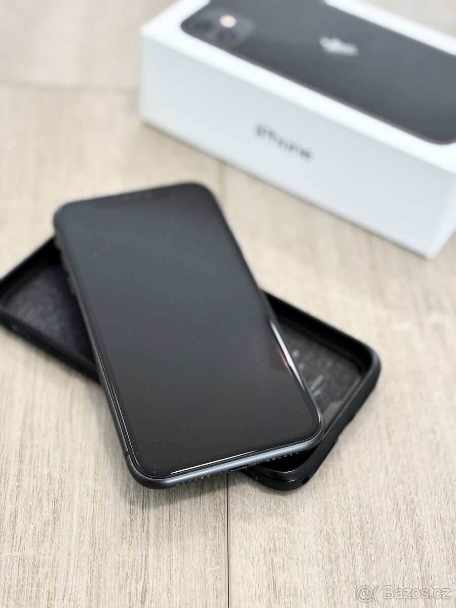 Apple iPhone 11 256GB černý