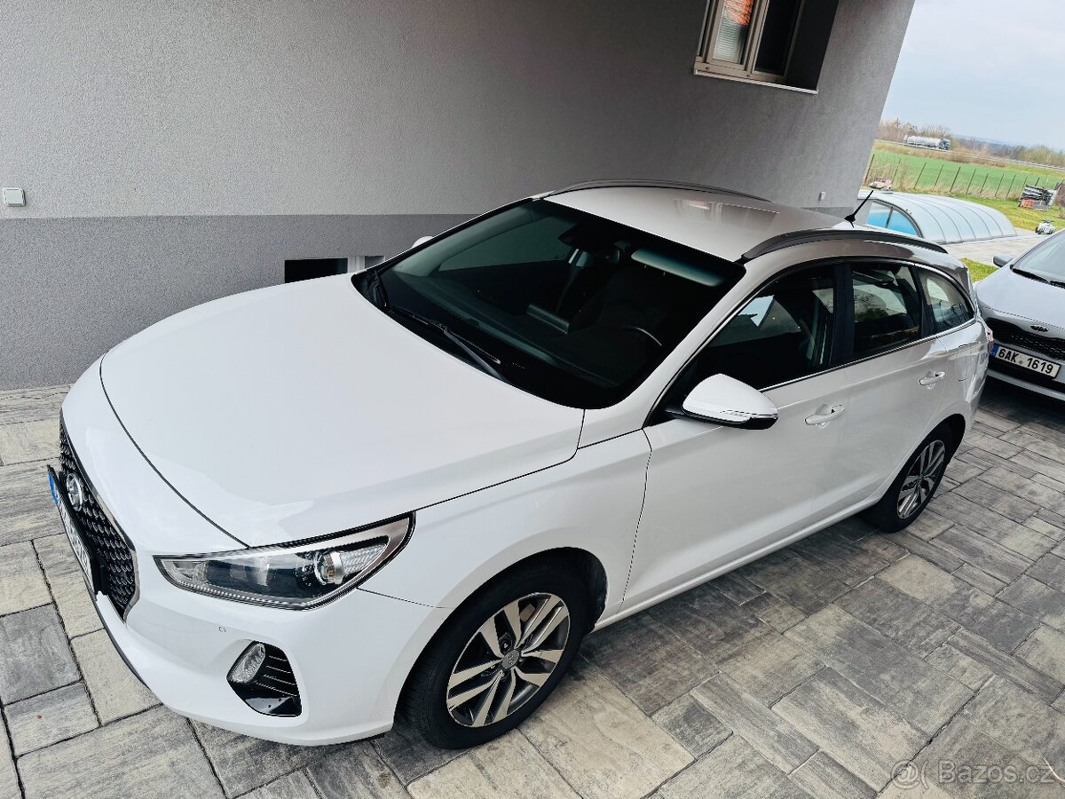Hundai i30 kombi 1.0 TGDI (88KW) Style-1.MAJITEL ČR