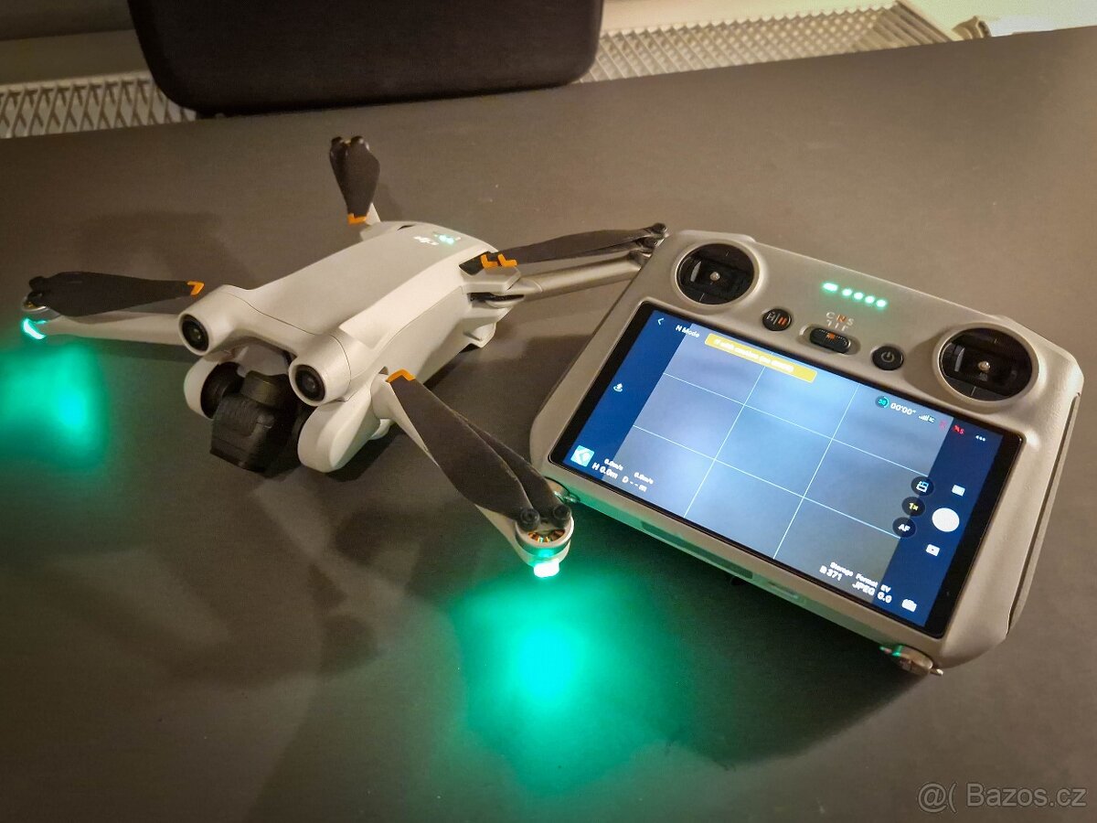 Dron DJI Mini 3 PRO + DJI RC Ovladač