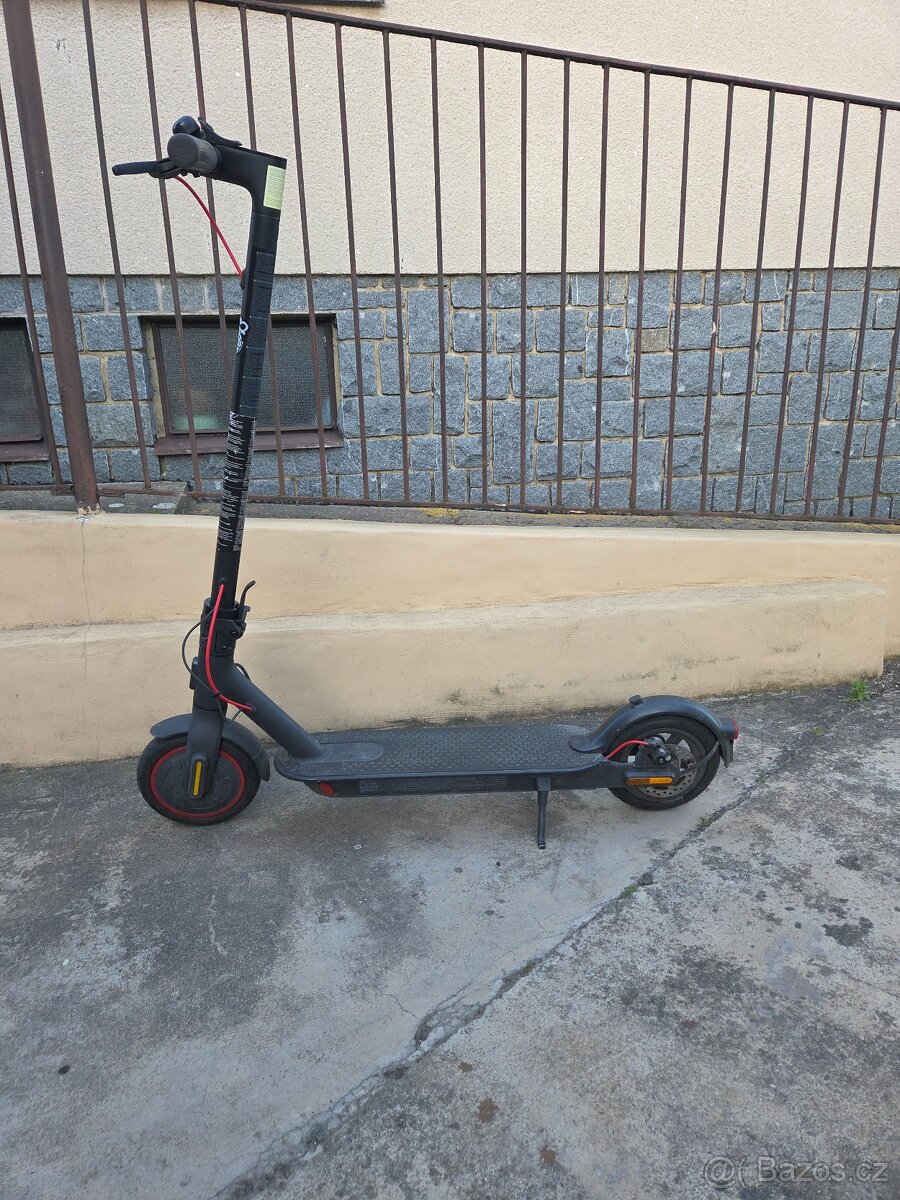 Mi electric scooter pro 2