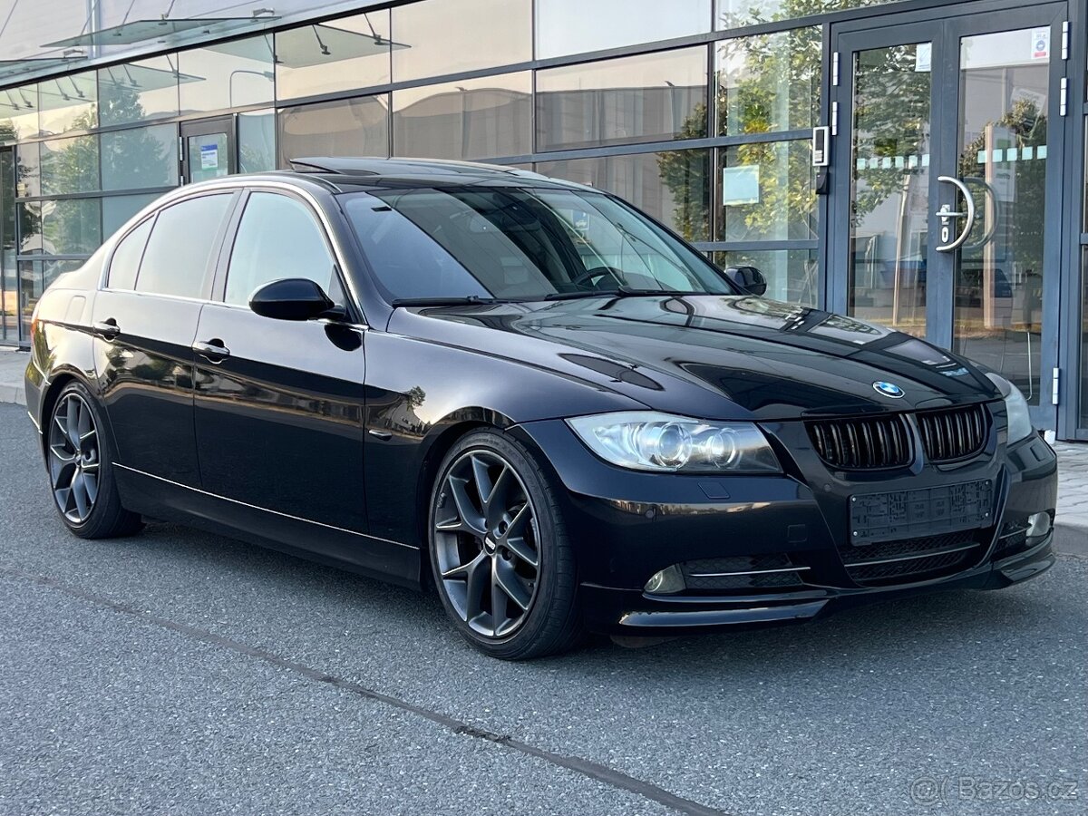 Bmw E90 330i, N52