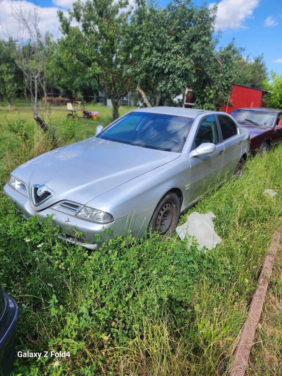 Alfa Romeo 166 objem 3,0 benzín automat r.v 1999