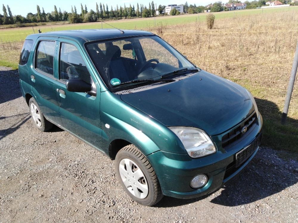 SUBARU JUSTY 4 X 4 BENZIN 69 KW NAJ 154 ZA 39000 KČ