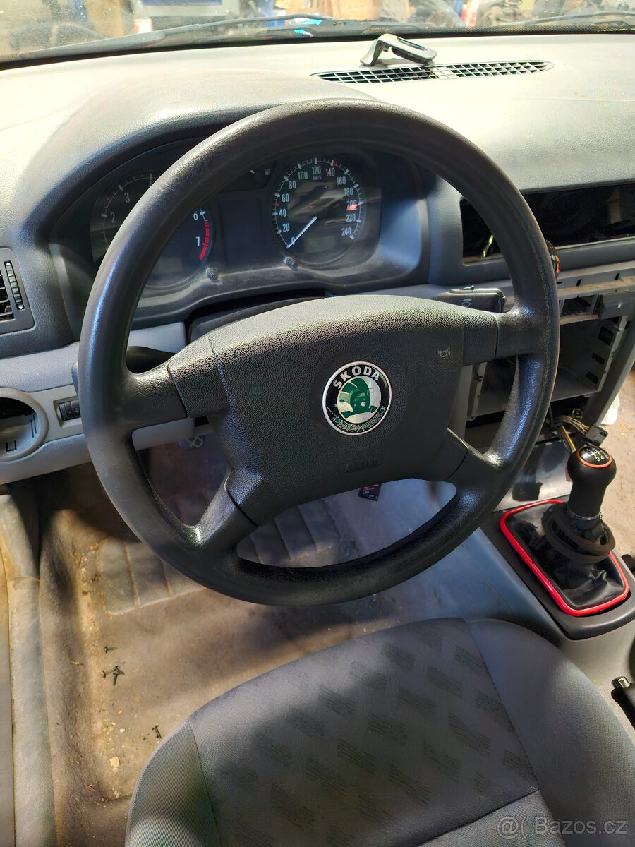 Volant Fabia 1