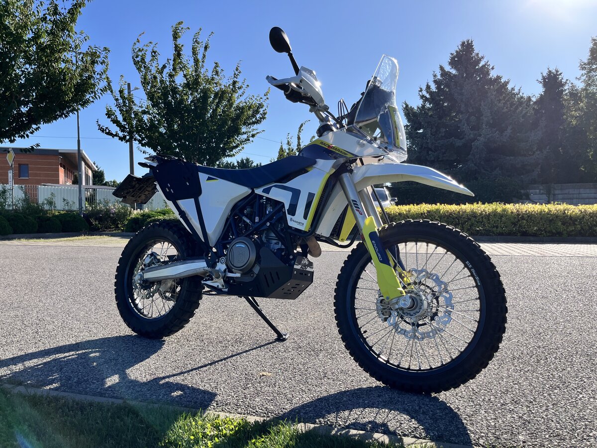 HUSQVARNA 701 ENDURO
