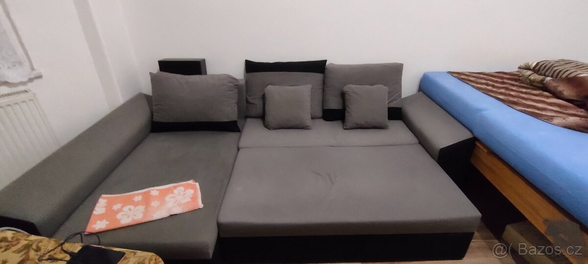 Prodám Rozkládací Gauč