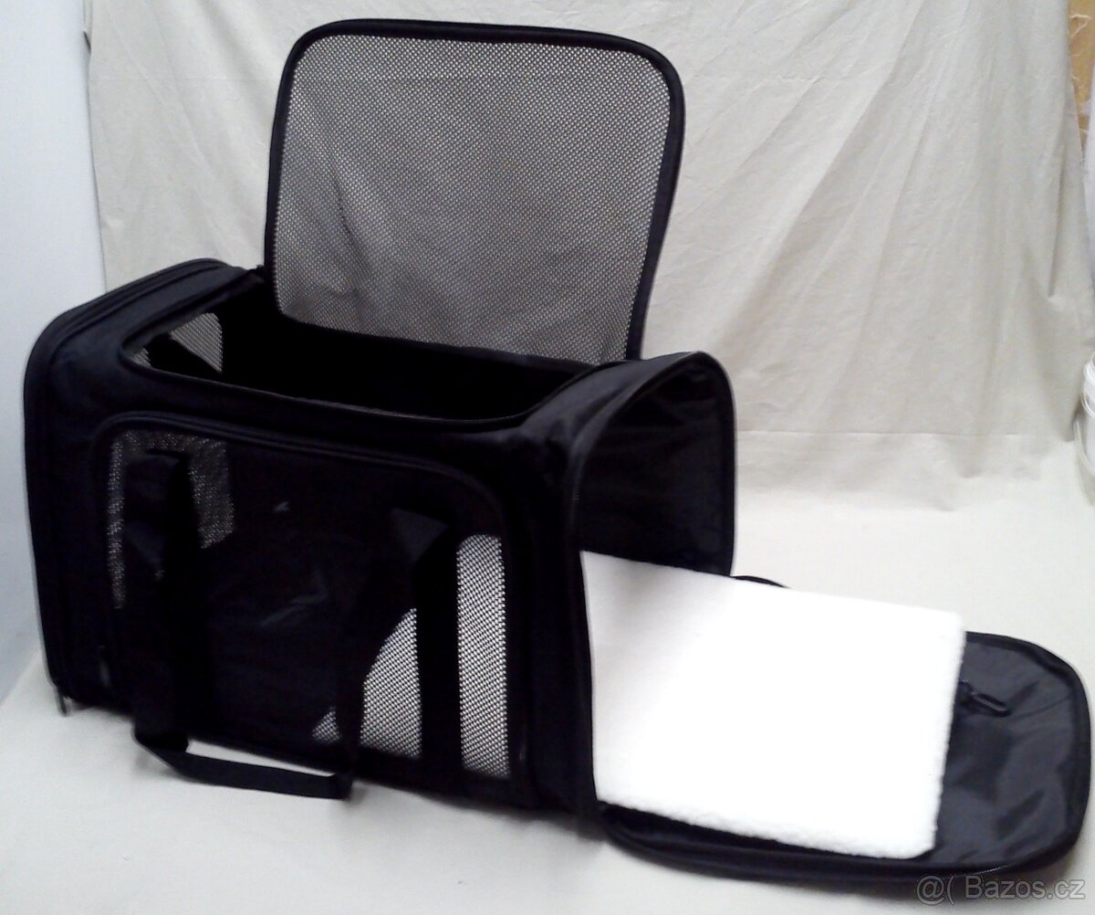 Přepravní taška na psa