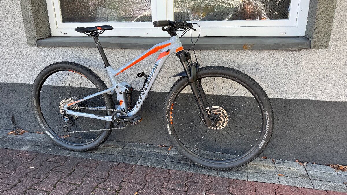 Horské kolo Kross Eart 2