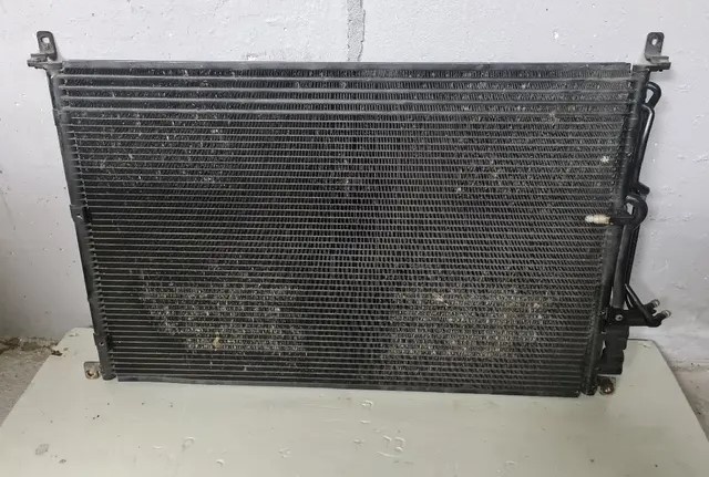 Chladič klimatizace Audi A8