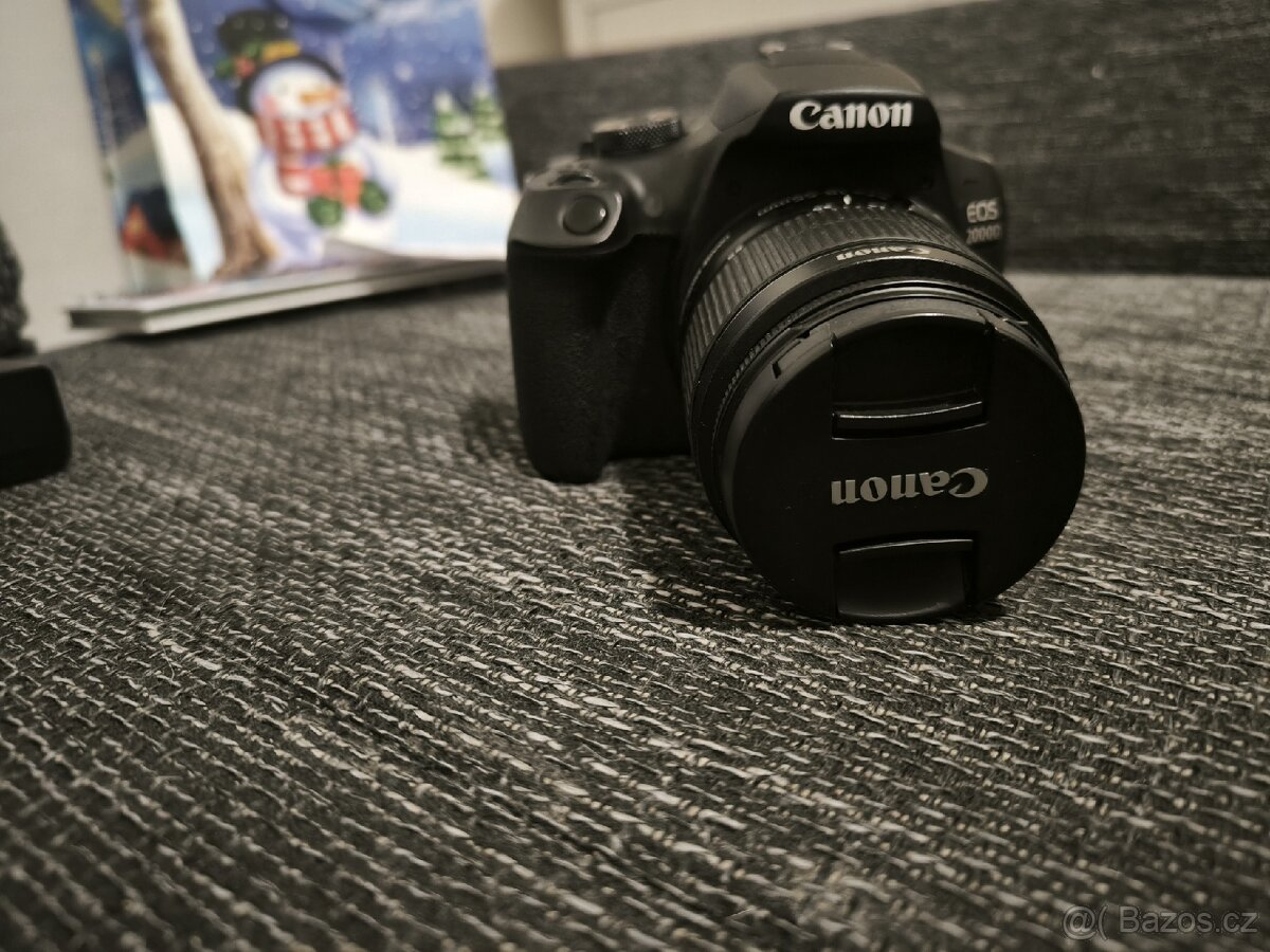 Canon EOS 2000D