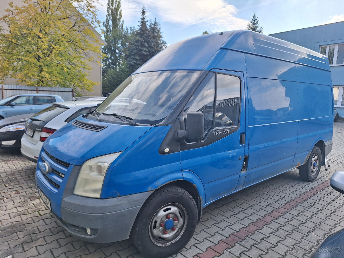 FORD TRANSIT 360L SKŘÍŇOVÝ