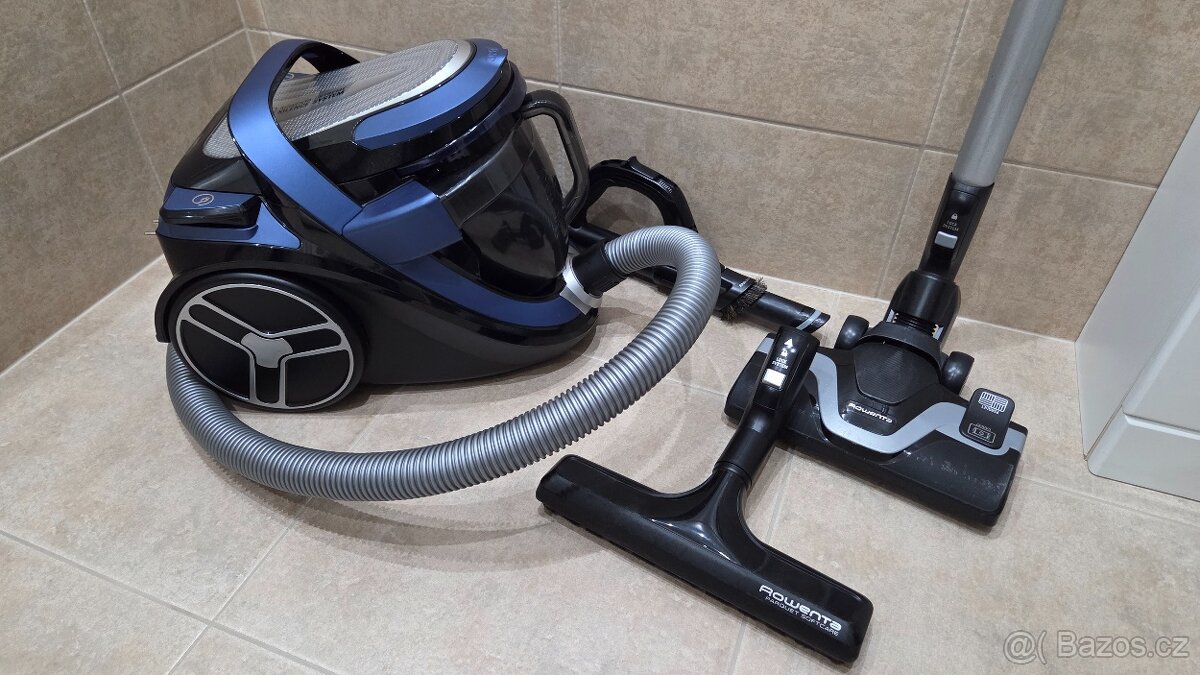 VYSAVAČ ROWENTA