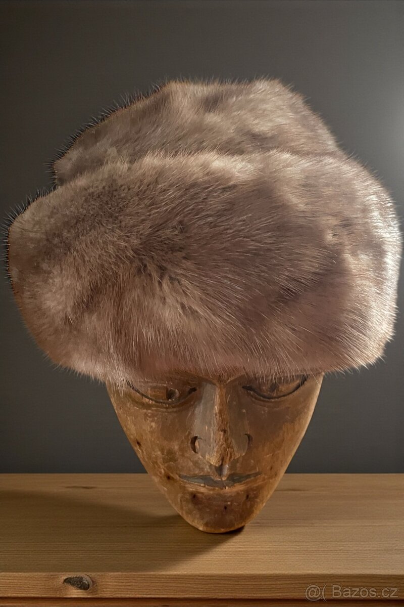 Kožešinová čepice